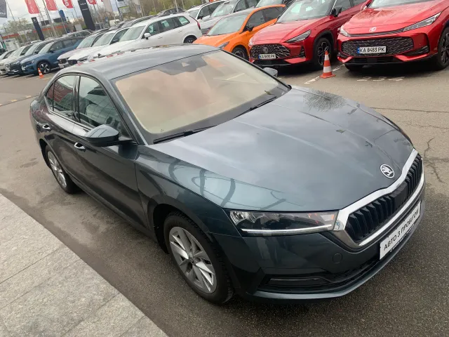 Skoda Octavia - фото 4