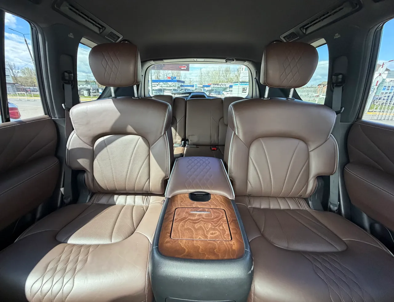 Infiniti QX80 - фото 4