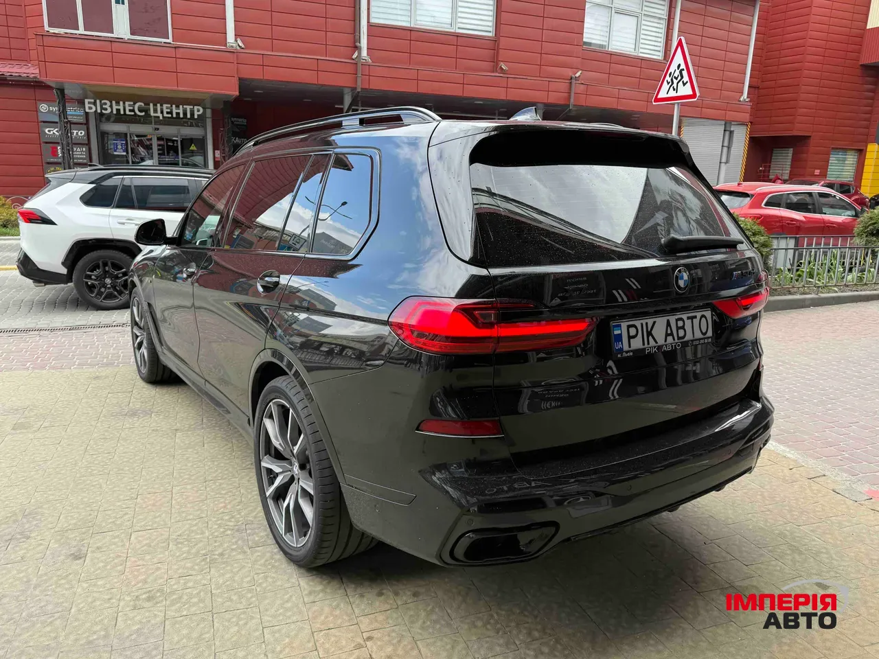 BMW X7 - фото 11