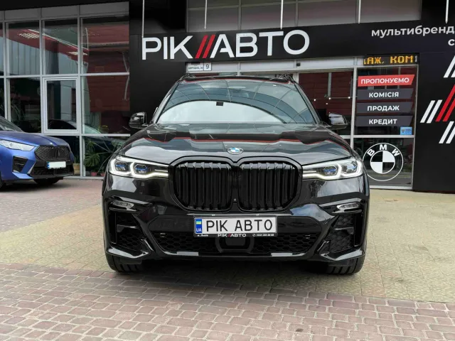 BMW X7 - фото 3