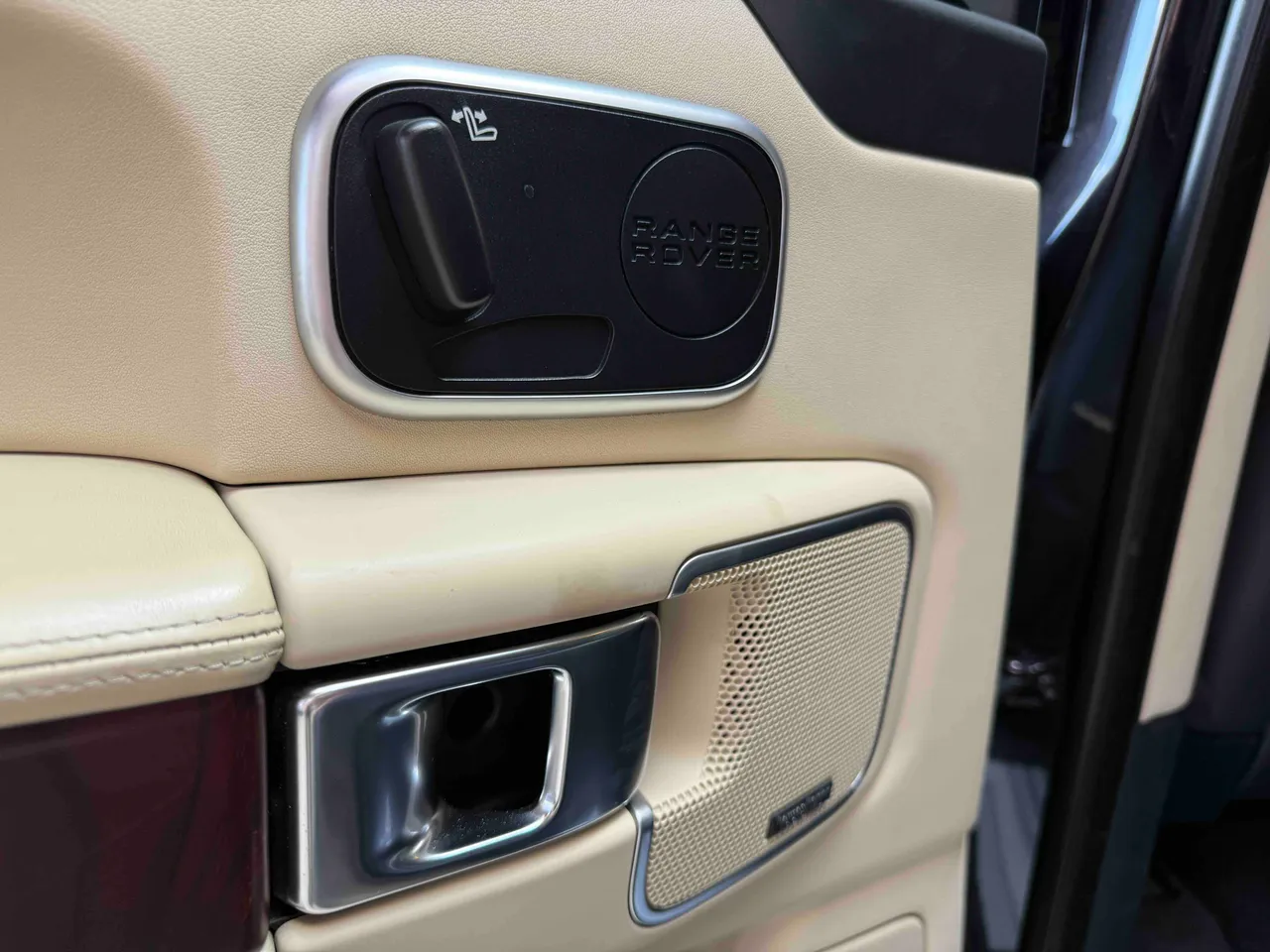 Land Rover Range Rover - фото 36