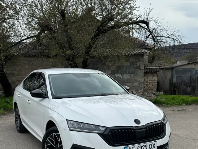 Skoda Octavia - фото 1