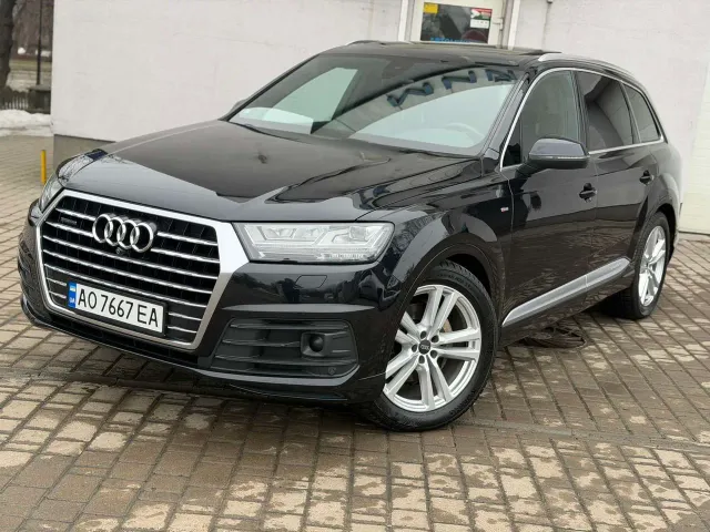 Audi Q7 - фото 3