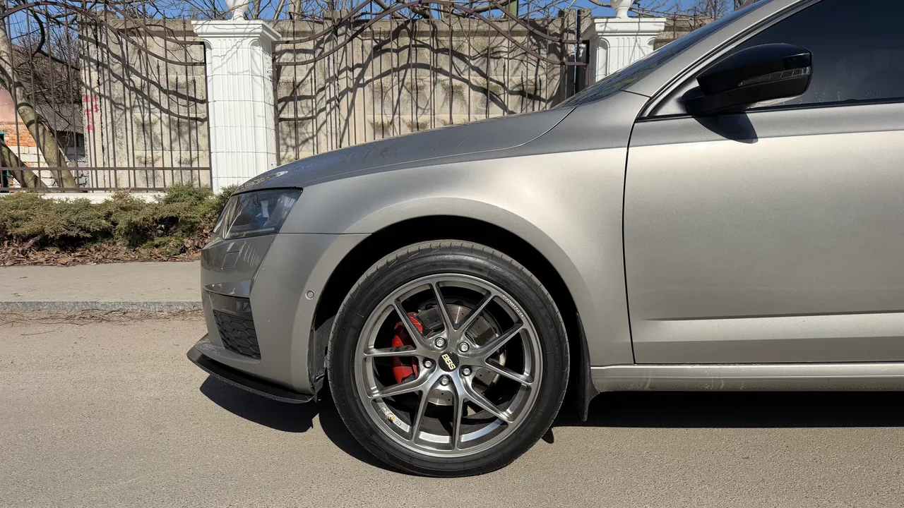Skoda Octavia RS - фото 4