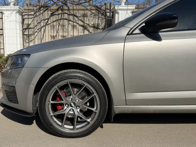 Skoda Octavia RS - фото 4