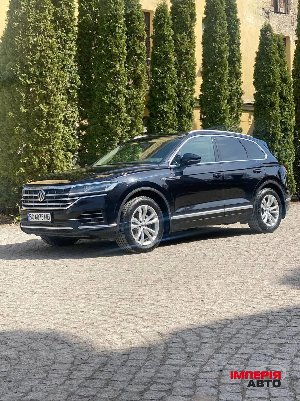 Volkswagen Touareg - фото 2