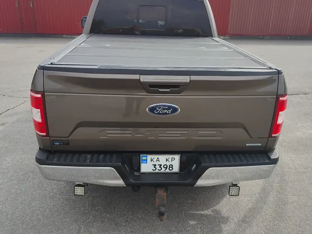 Ford F-150 - фото 5