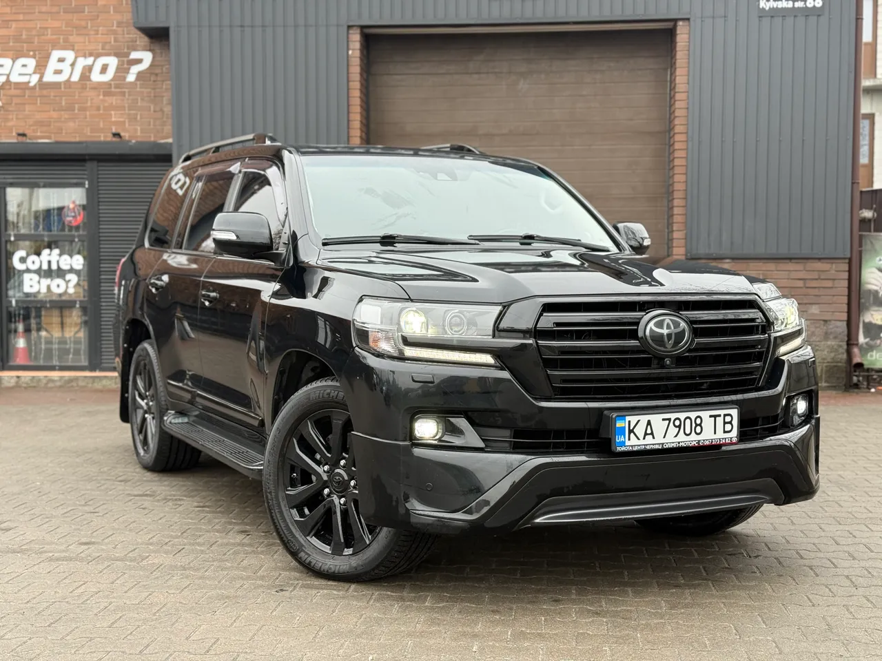 Toyota Land Cruiser - фото 5