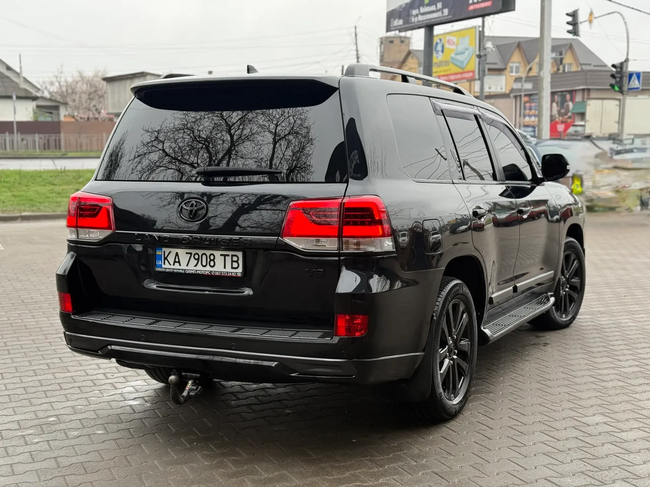 Toyota Land Cruiser - фото 2