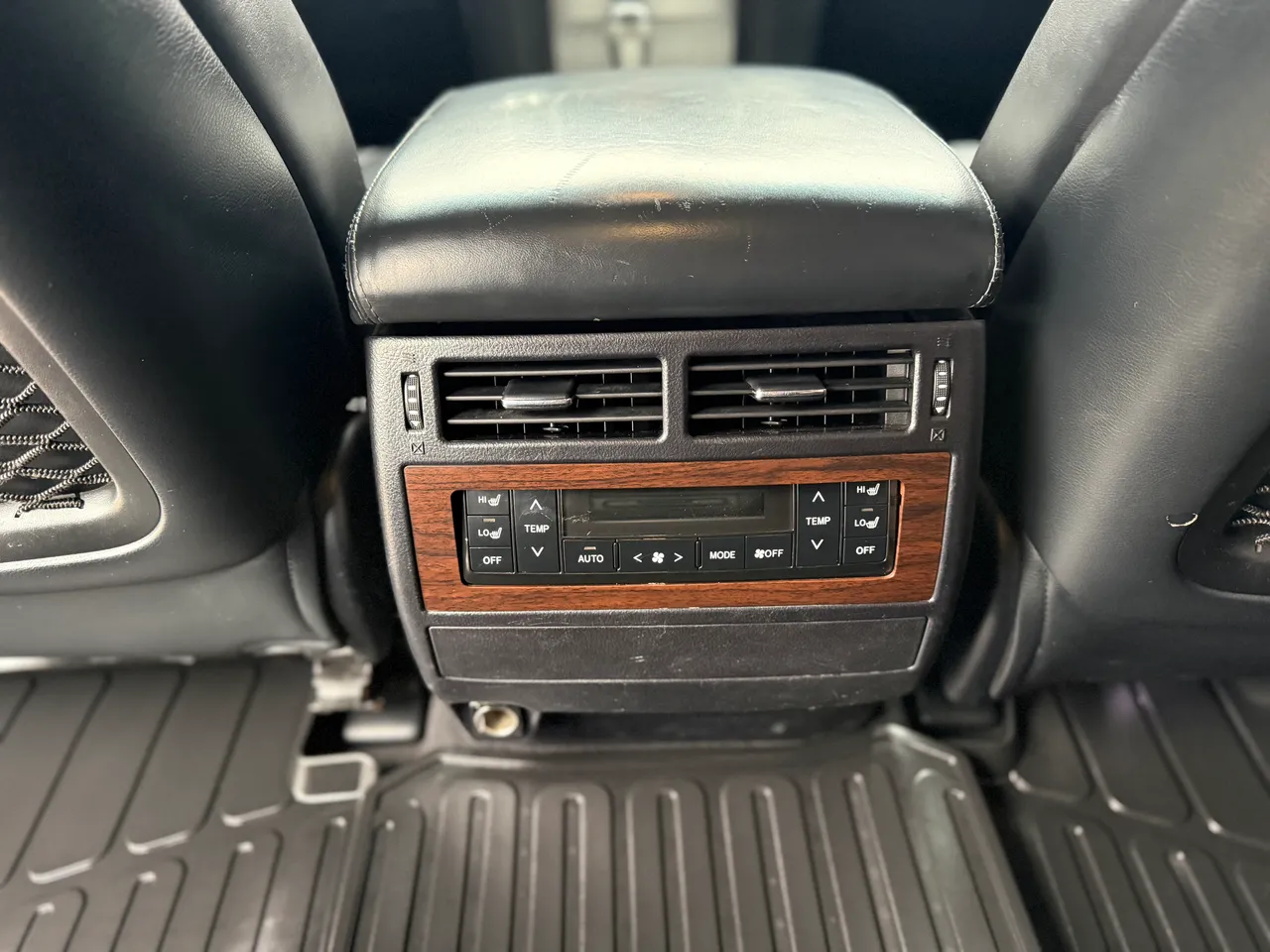 Toyota Land Cruiser - фото 20