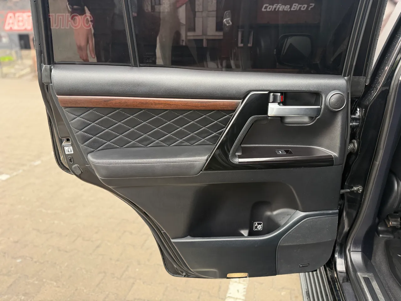 Toyota Land Cruiser - фото 24