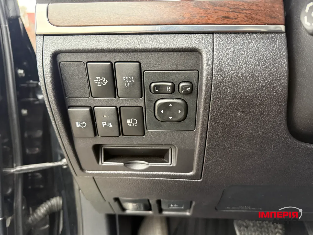 Toyota Land Cruiser - фото 36