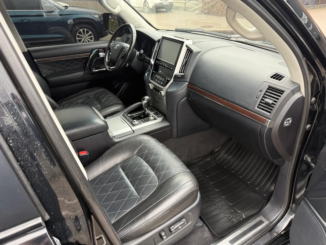 Toyota Land Cruiser - фото 22