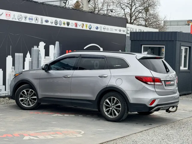 Hyundai Santa Fe - фото 4