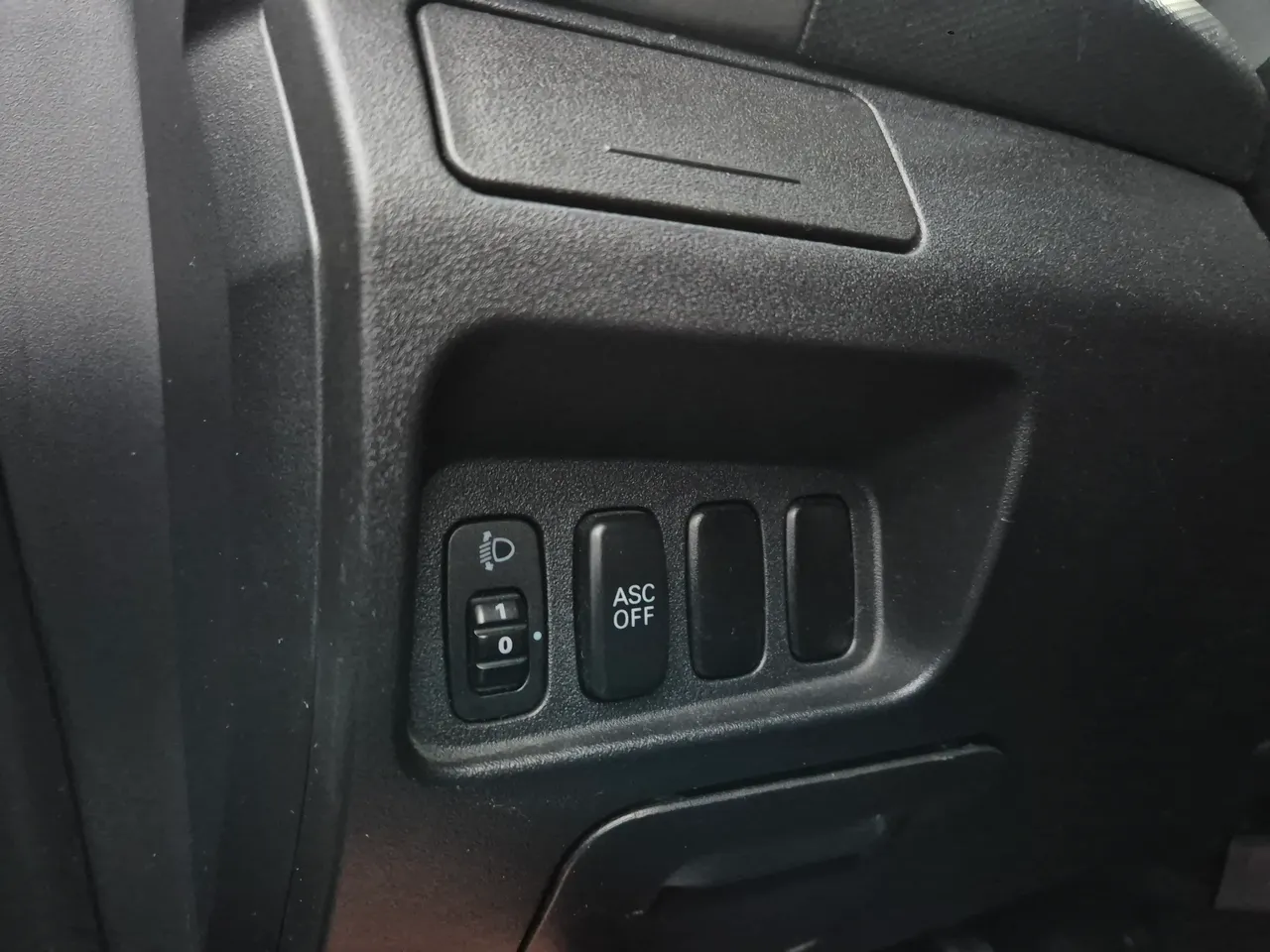 Mitsubishi Outlander - фото 14