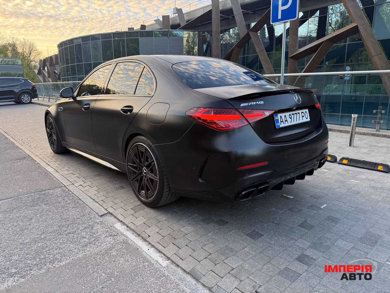 Mercedes-Benz C-Класс AMG - фото 3