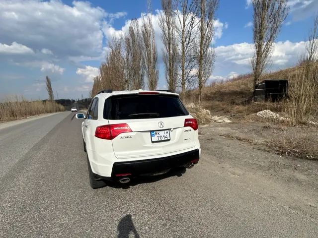 Acura MDX - фото 4