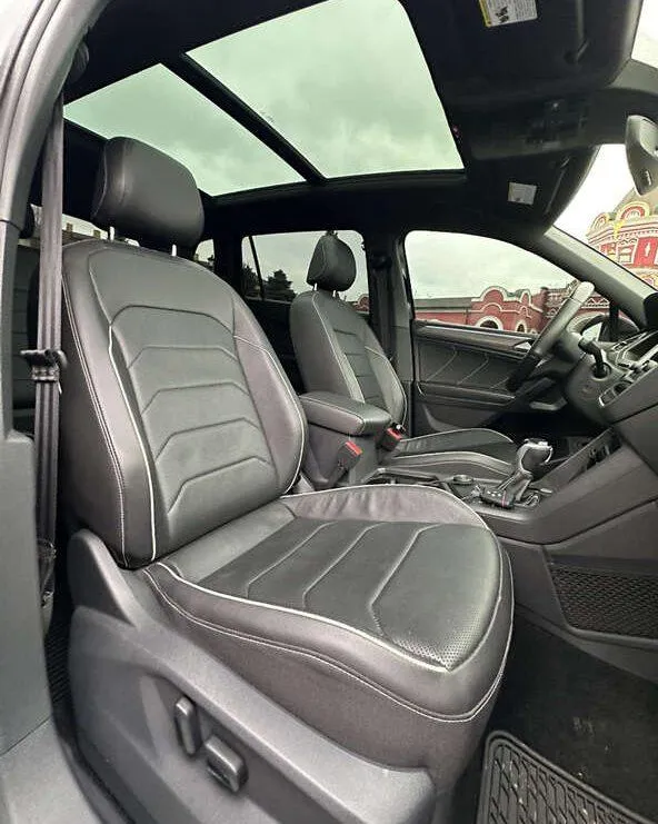 Volkswagen Tiguan - фото 16