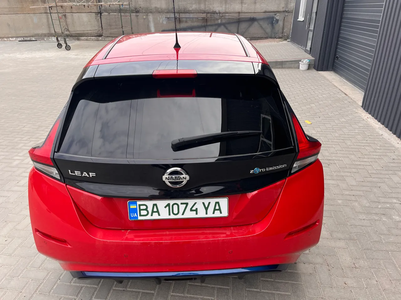 Nissan Leaf - фото 4