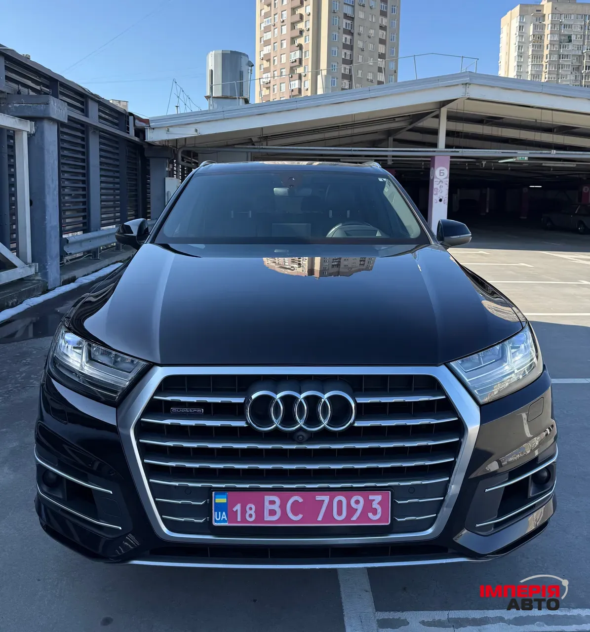 Audi Q7 - фото 2