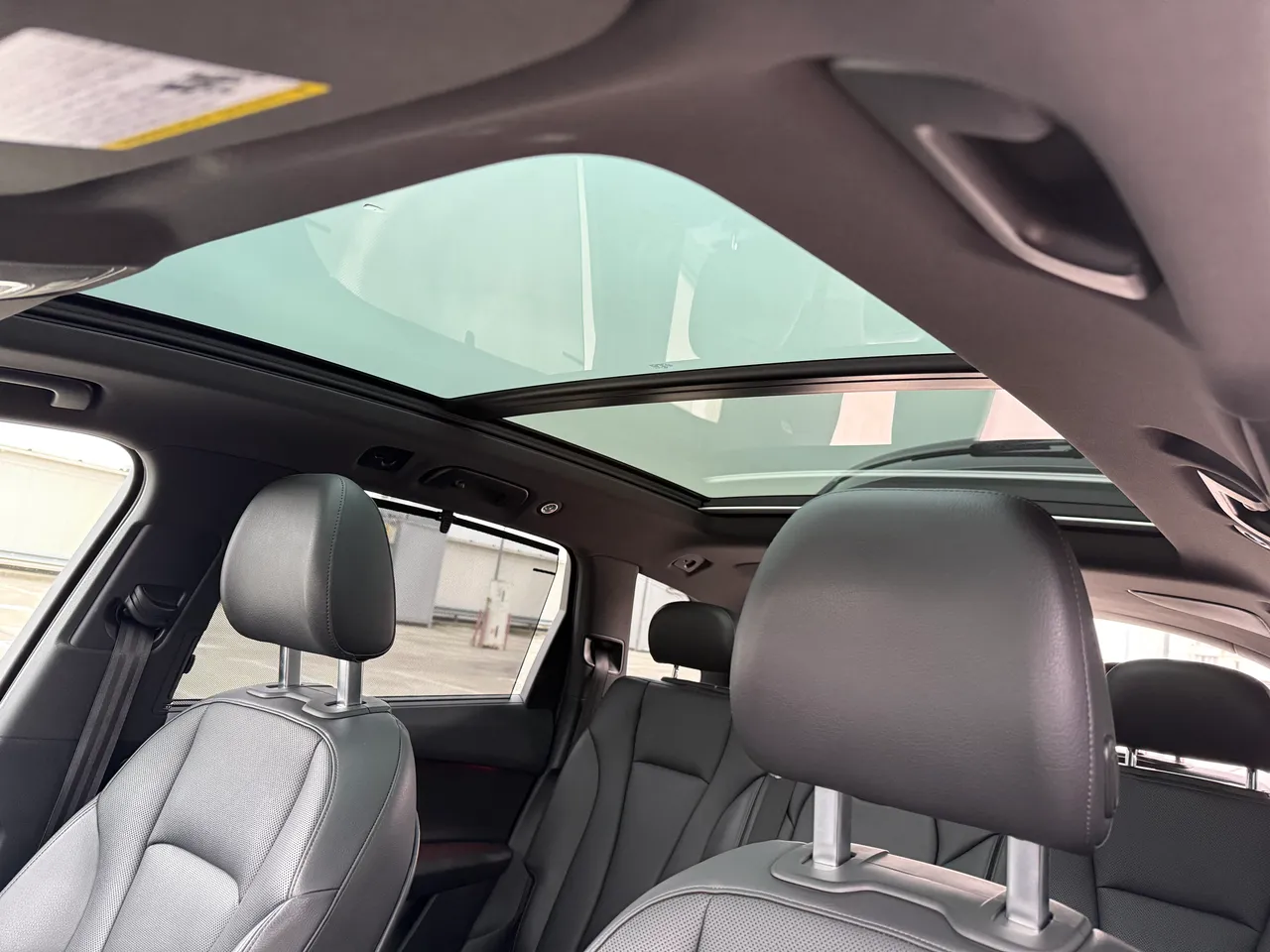 Audi Q7 - фото 17