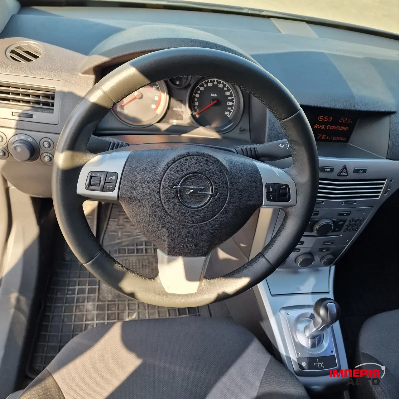 Opel Astra - фото 14