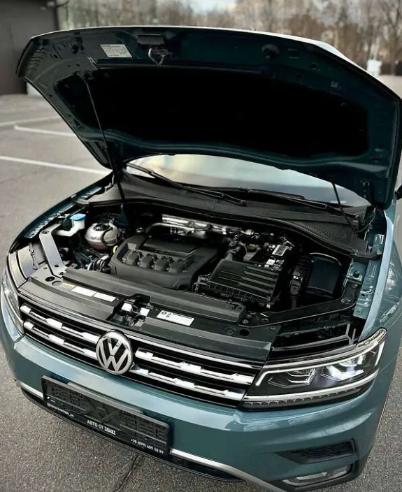 Volkswagen Tiguan - фото 11