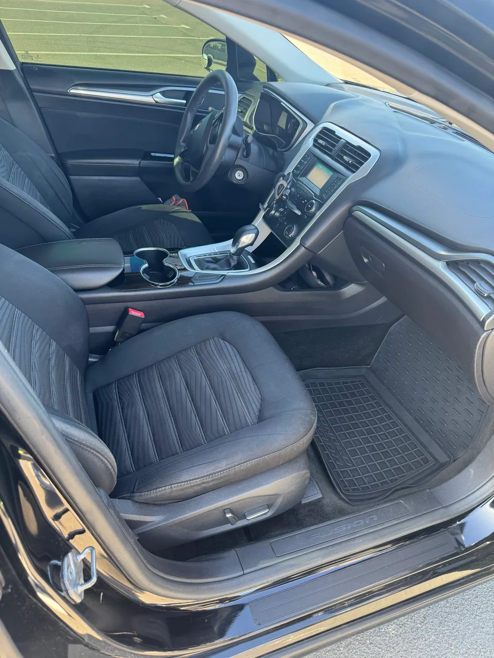 Ford Fusion USA - фото 11