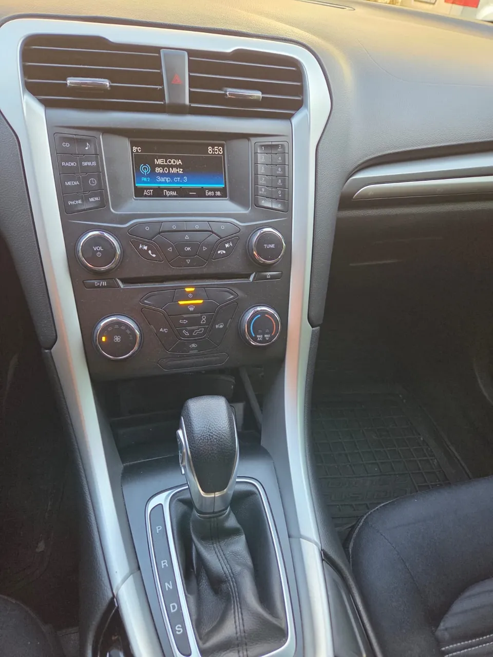 Ford Fusion USA - фото 13