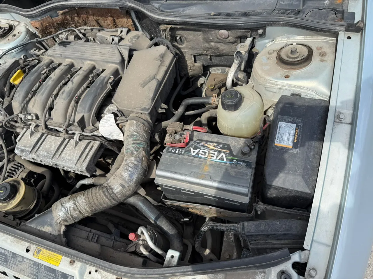 Renault Megane - фото 8