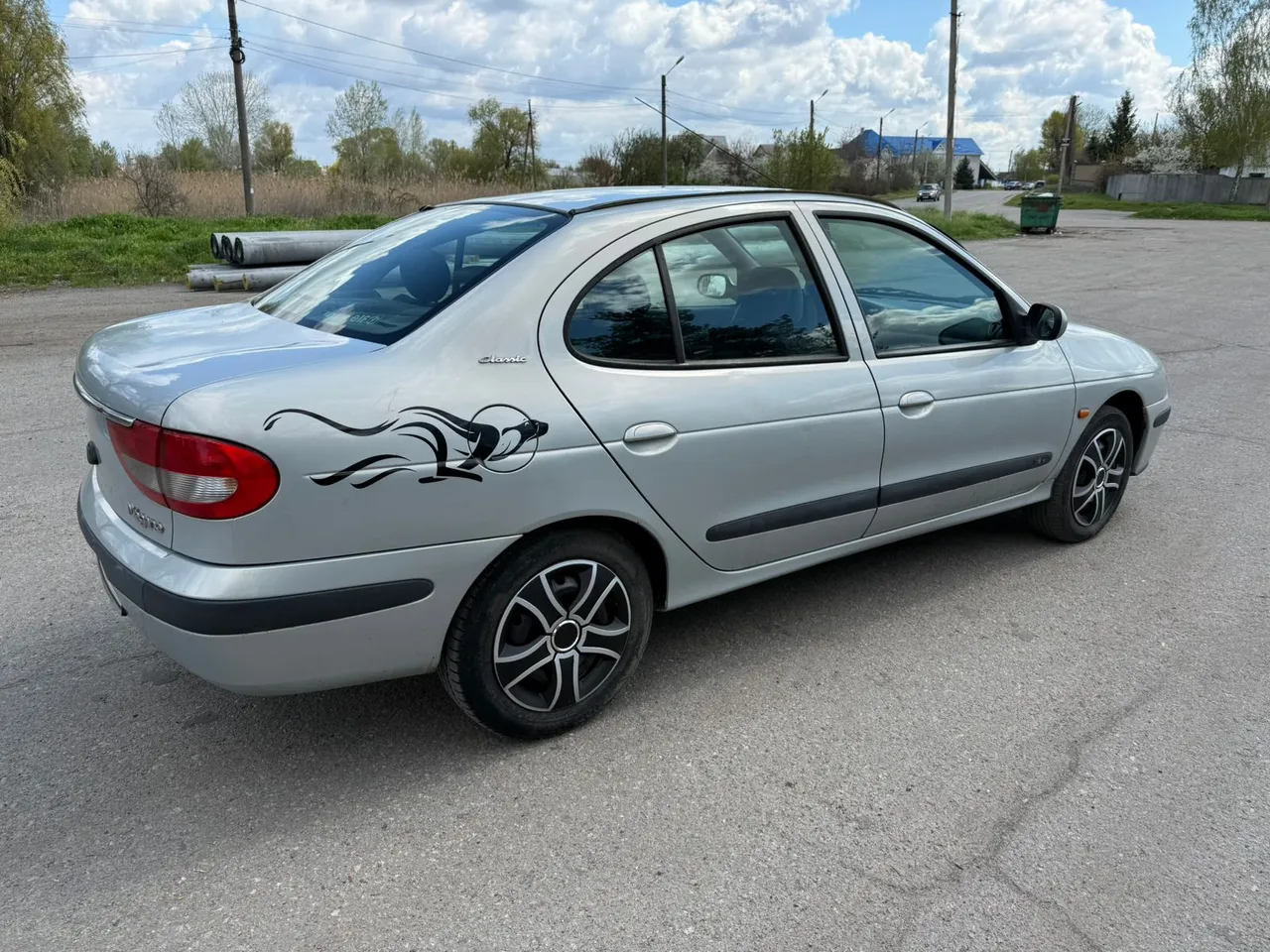 Renault Megane - фото 5