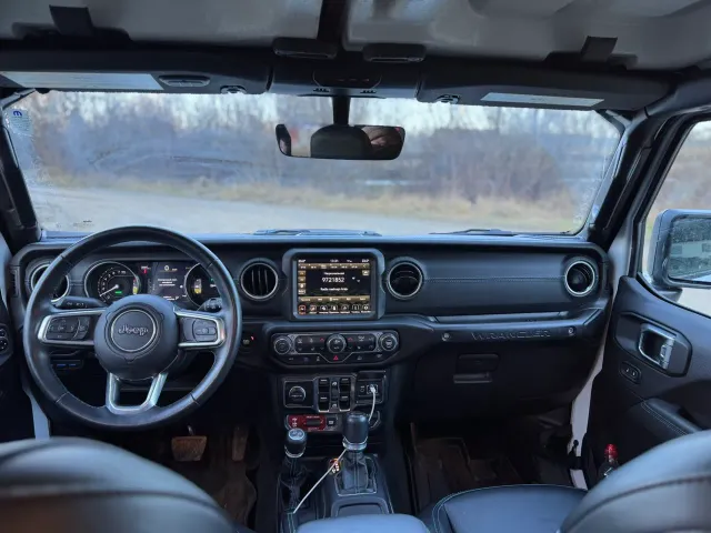 Jeep Wrangler - фото 5