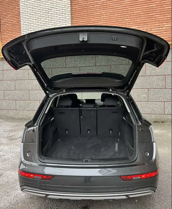 Audi Q5 - фото 12