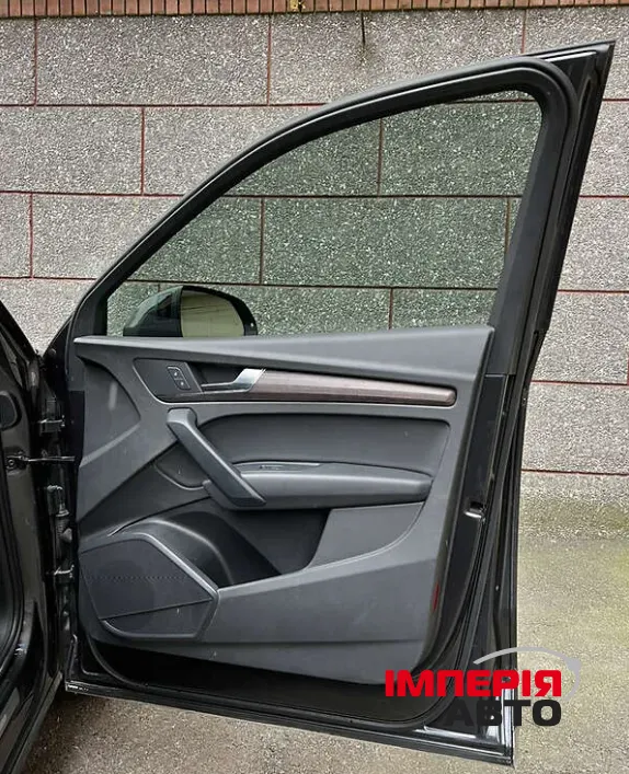 Audi Q5 - фото 8