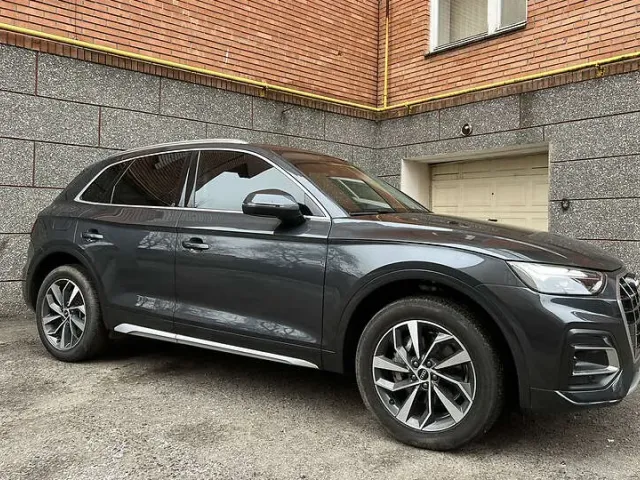 Audi Q5 - фото 2