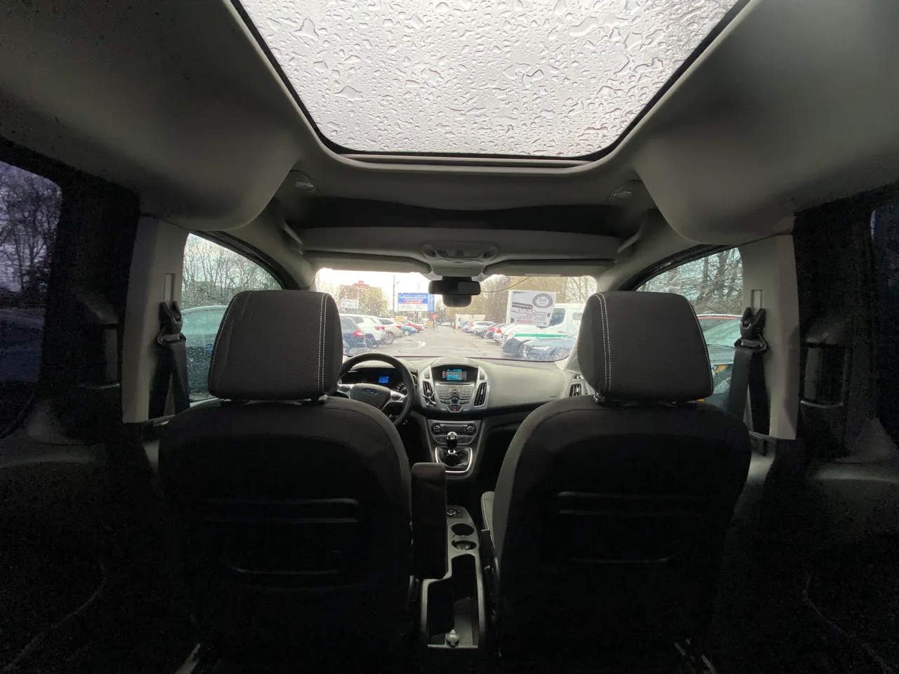 Ford Tourneo Connect - фото 21