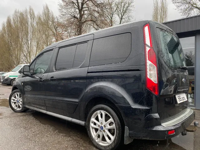 Ford Tourneo Connect - фото 4