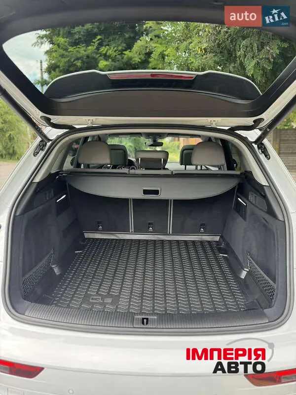 Audi Q5 - фото 16