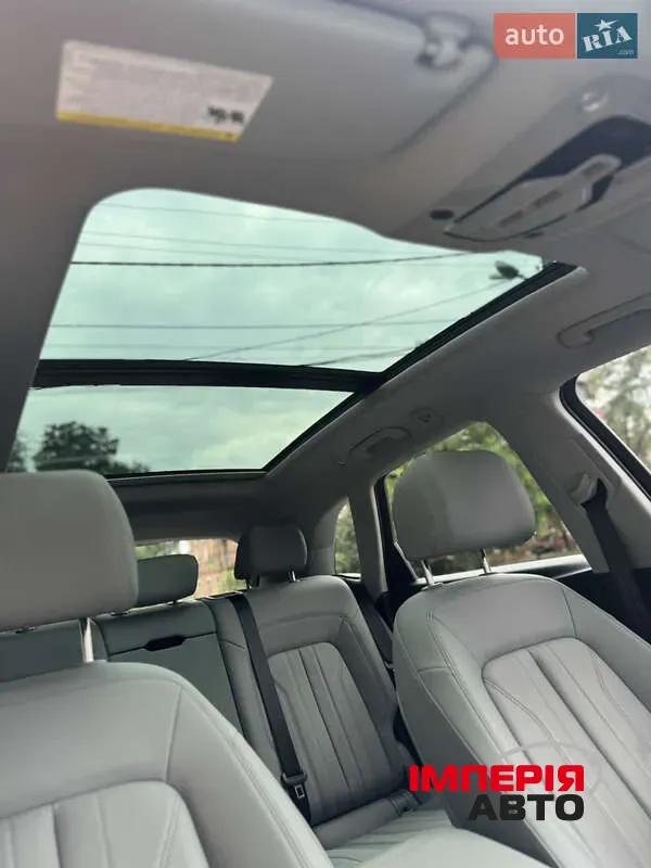 Audi Q5 - фото 6