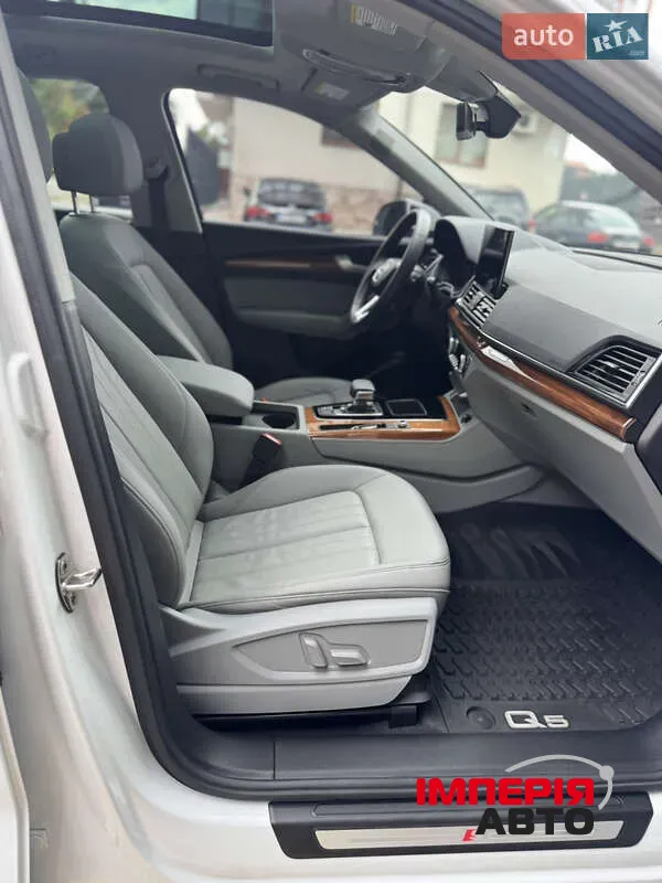 Audi Q5 - фото 5