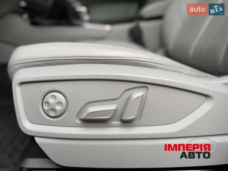 Audi Q5 - фото 13