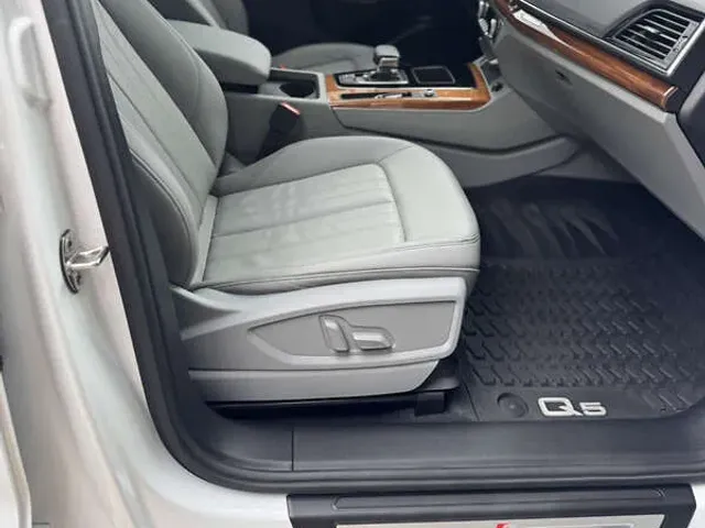 Audi Q5 - фото 5