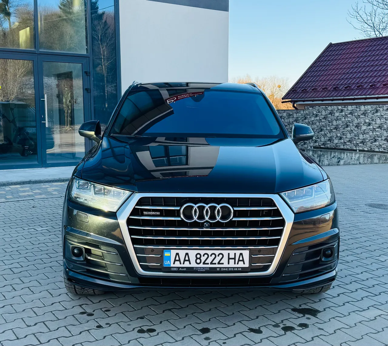 Audi Q7 - фото 23