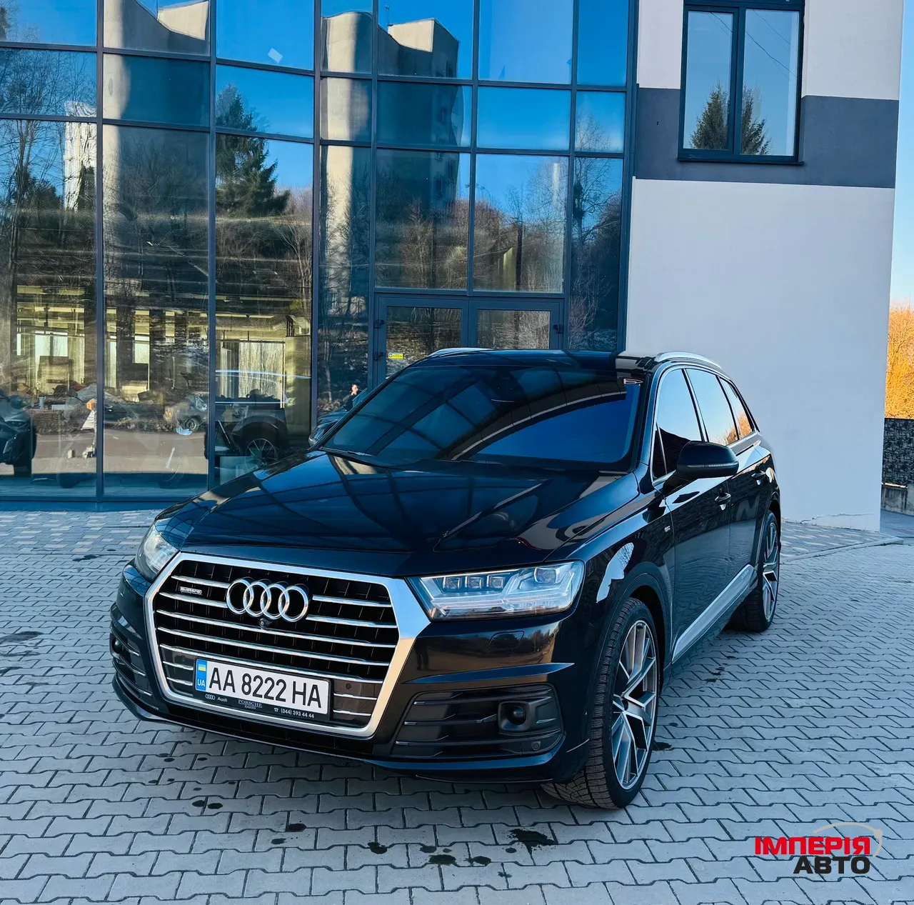 Audi Q7 - фото 3