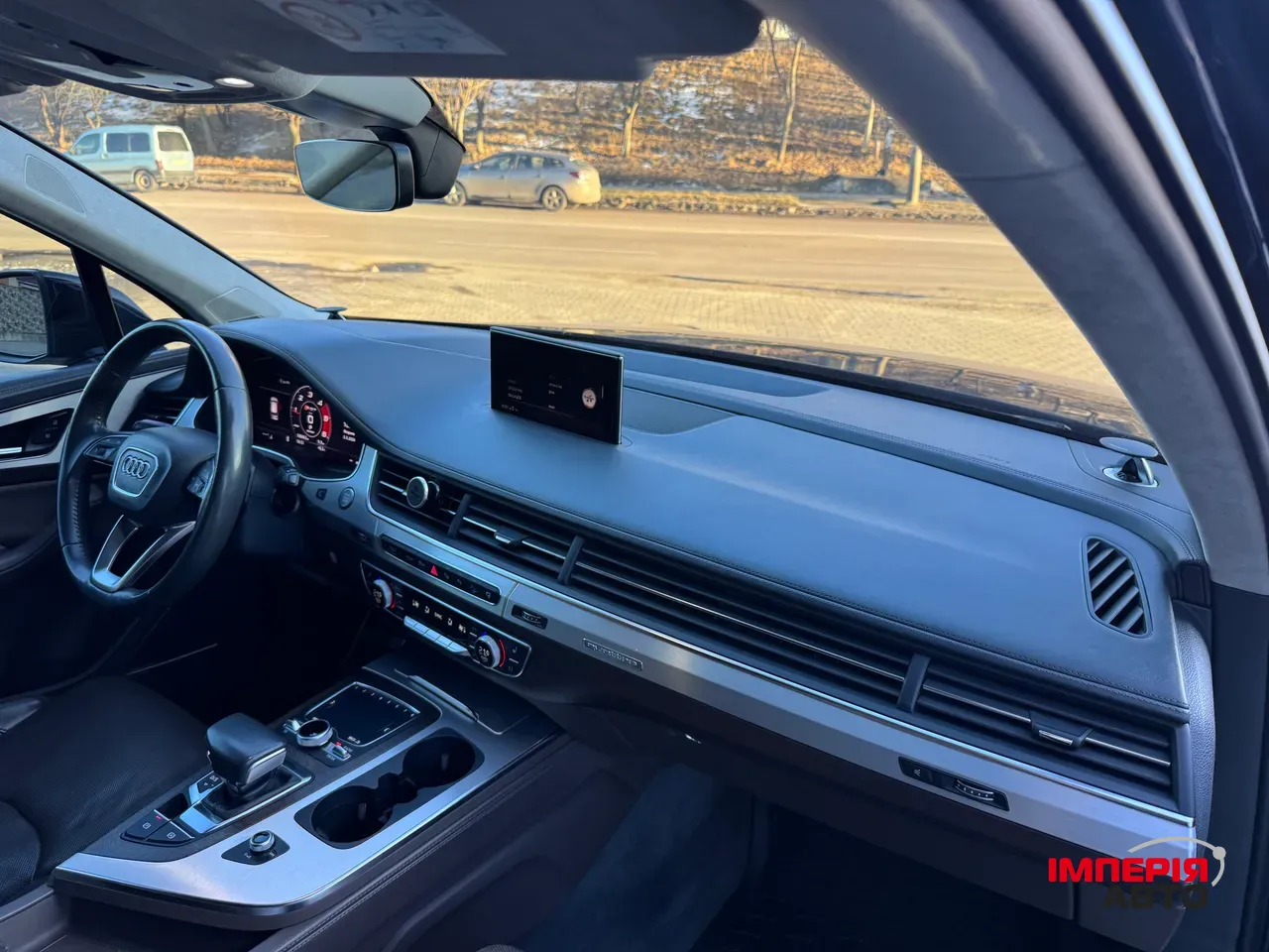 Audi Q7 - фото 46