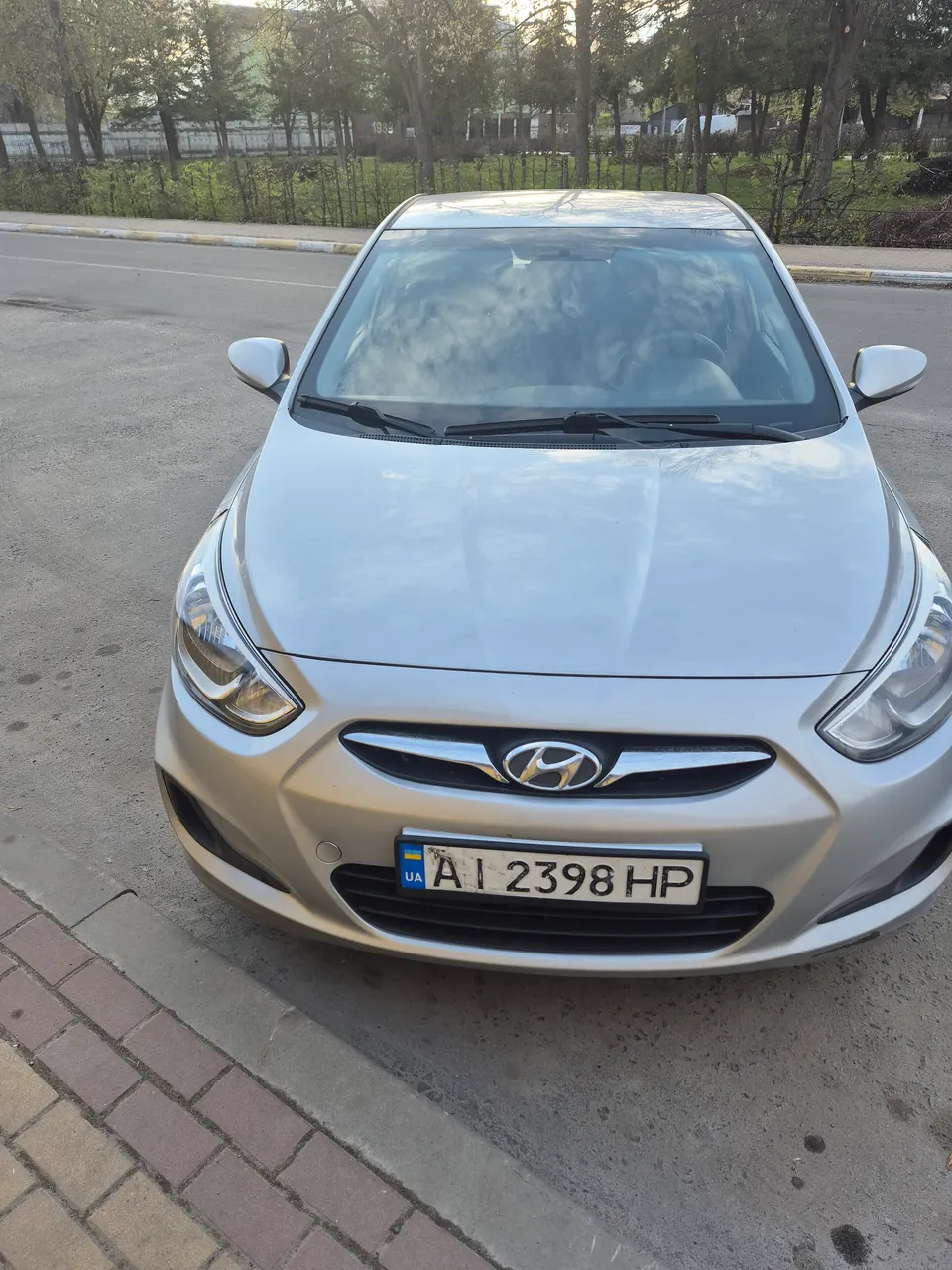 Hyundai Accent - фото 10