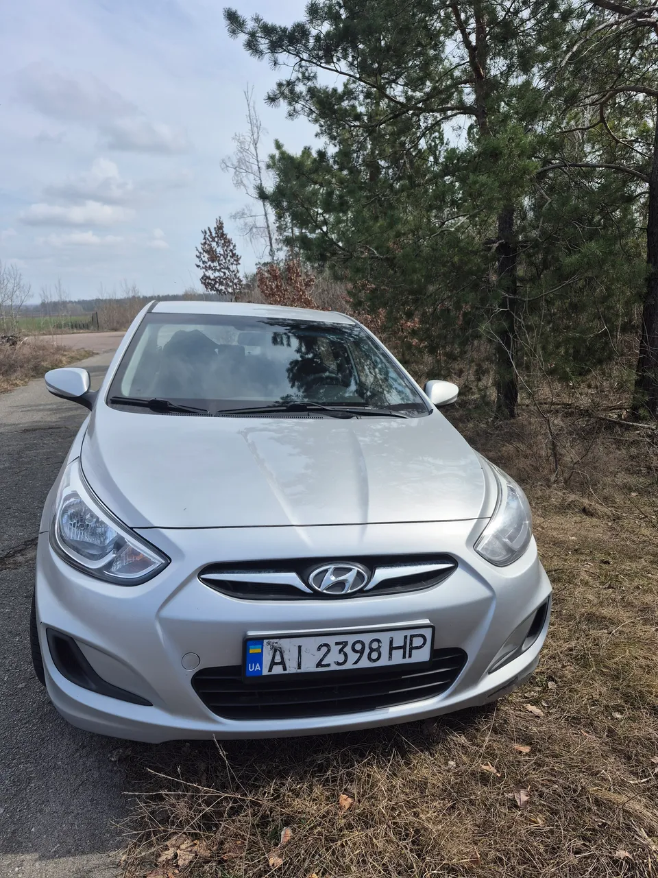 Hyundai Accent - фото 3