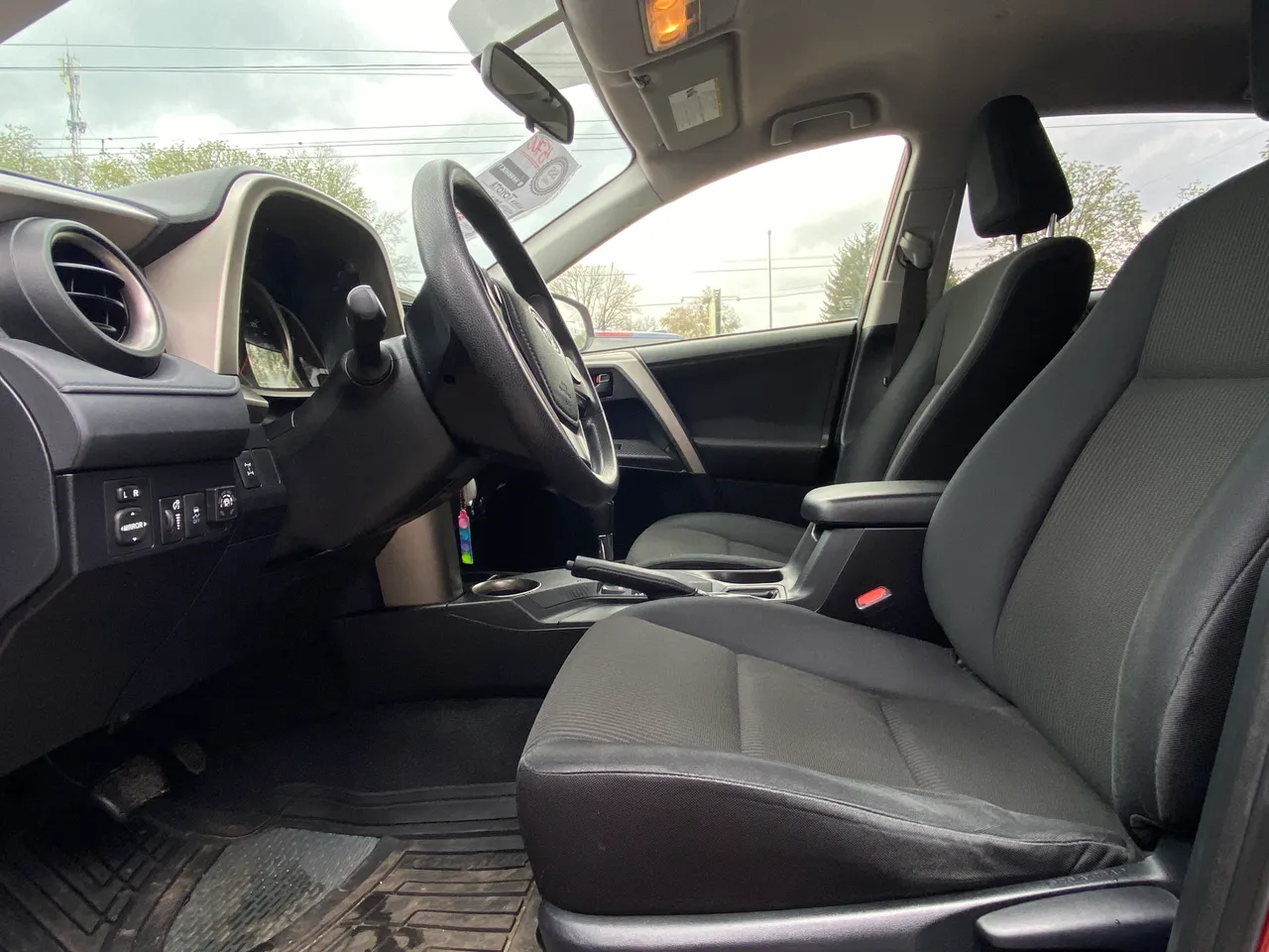 Toyota RAV4 - фото 17