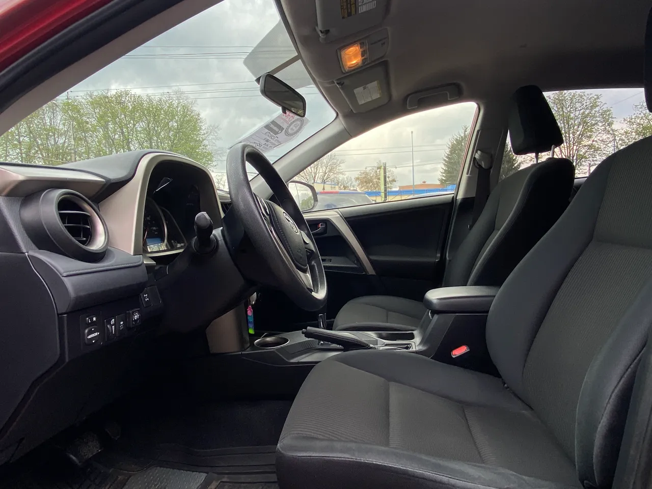 Toyota RAV4 - фото 18