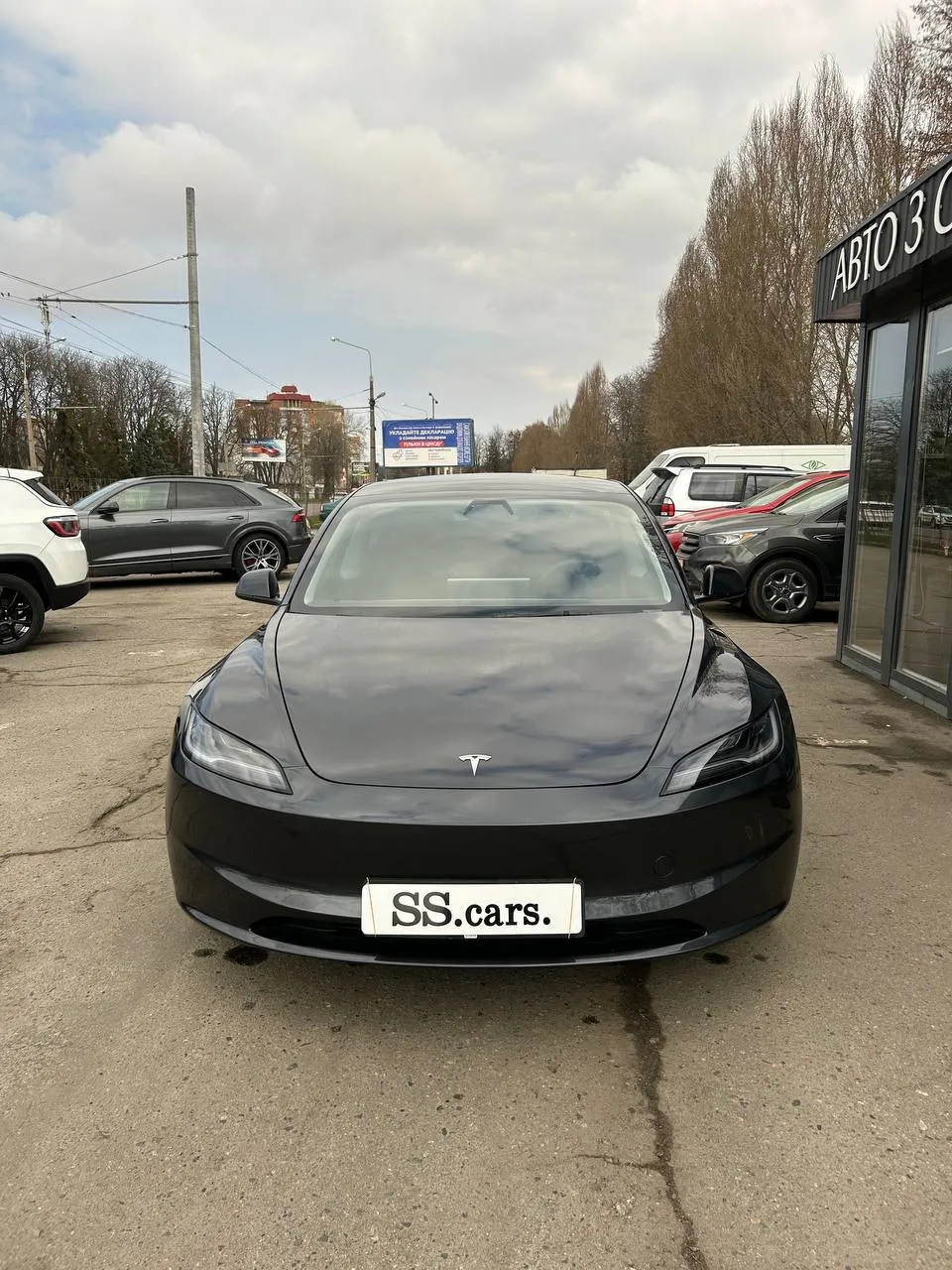 Tesla Model 3 - фото 6